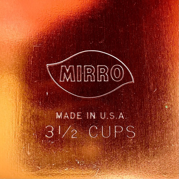 Vintage Mirro Copper-Tone Fruit Basket Jelly Mold / Kitchen Wall Farmhouse Décor - Picture 7 of 9